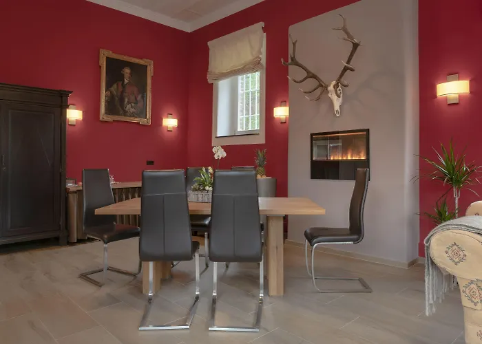 Burg Heimerzheim Szálloda