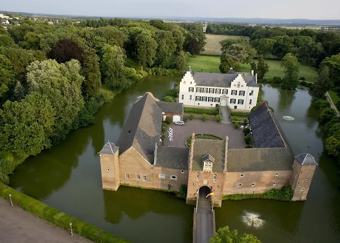 Burg Heimerzheim Szálloda Swisttal